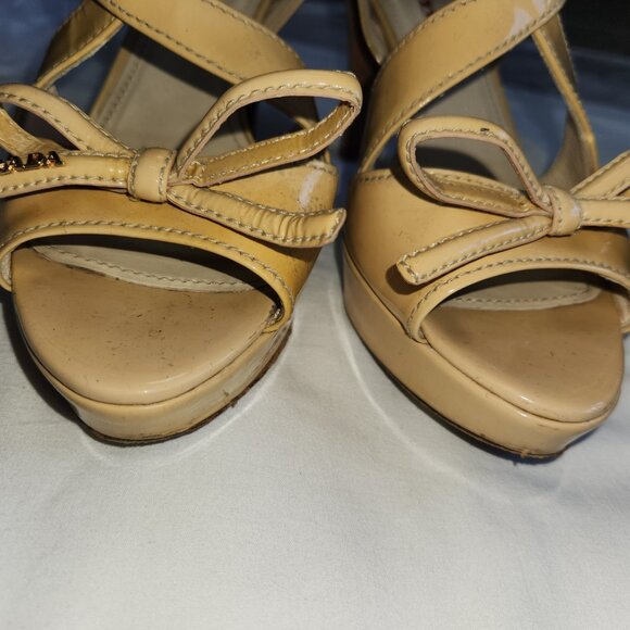 Authentic Prada Bow Tie Heels Strappy Size 39 Beige Made in Italy 4 inch heel - Picture 6 of 7